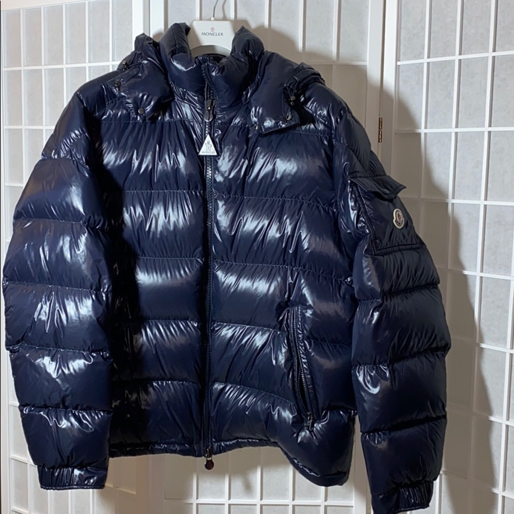 Maya Moncler